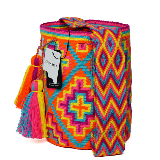 Colorful Wayuu bag patterns