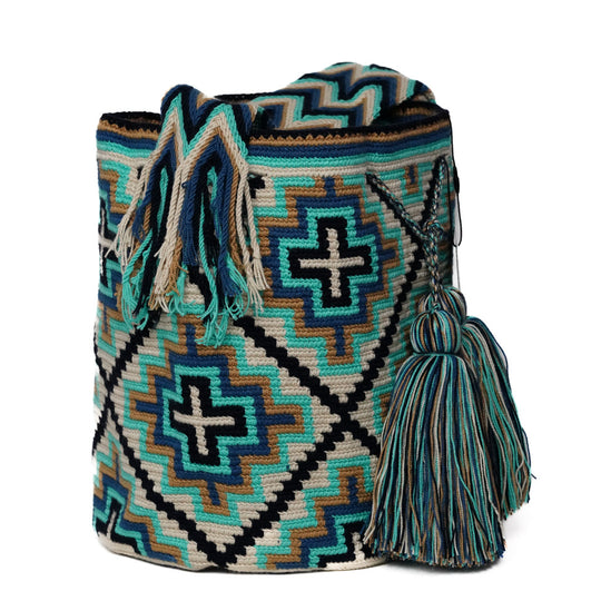 Versatile Wayuu bag style