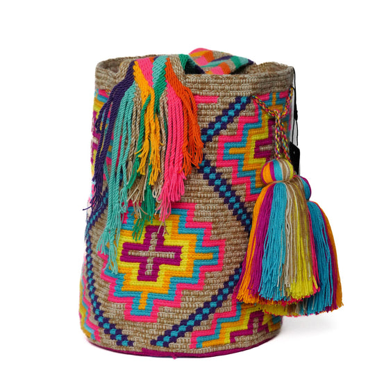 Versatile Wayuu bag style