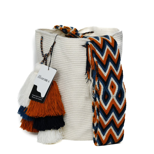 Colorful Wayuu bag patterns