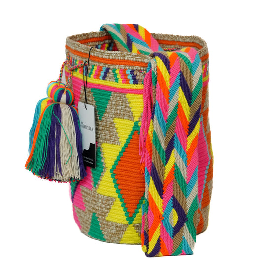 Colorful Wayuu bag patterns