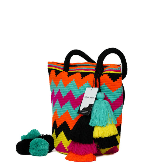 Colorful Wayuu bag patterns