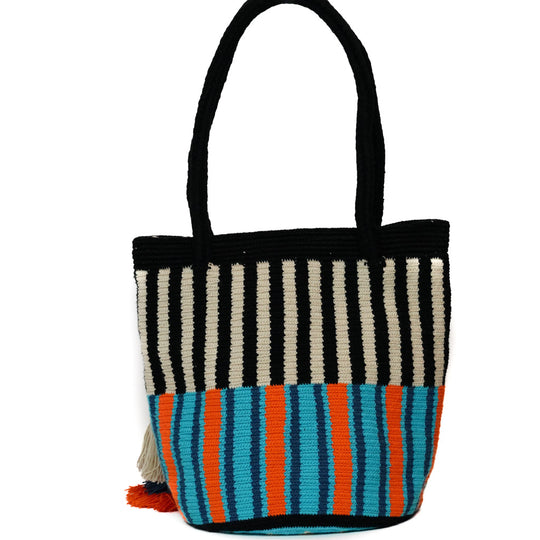 Versatile Wayuu bag style