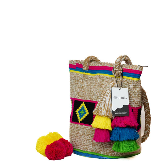 Colorful Wayuu bag patterns