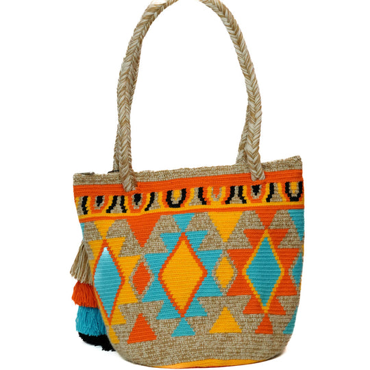 Versatile Wayuu bag style