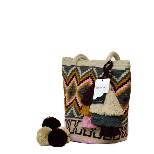 Colorful Wayuu bag patterns