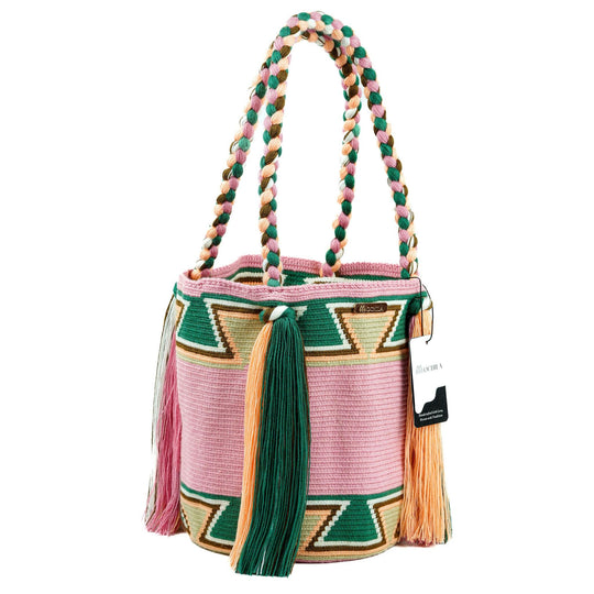 Colorful Wayuu bag patterns