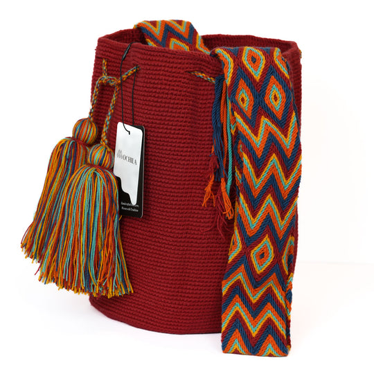 Colorful Wayuu bag patterns