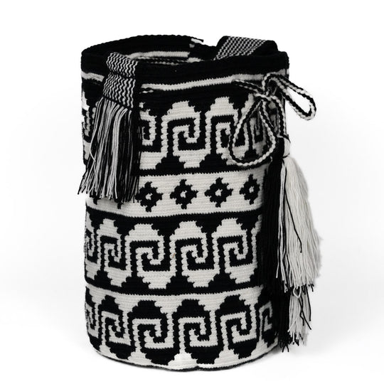 Versatile Wayuu bag style