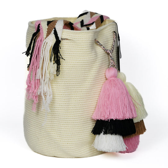 Versatile Wayuu bag style