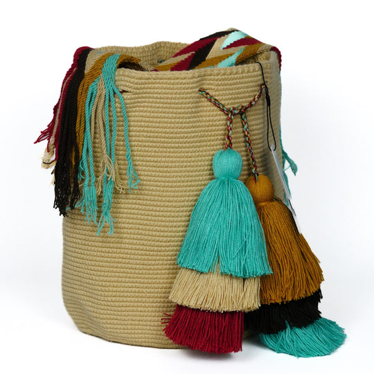 Versatile Wayuu bag style