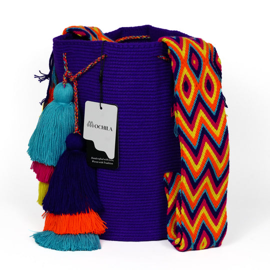 Colorful Wayuu bag patterns